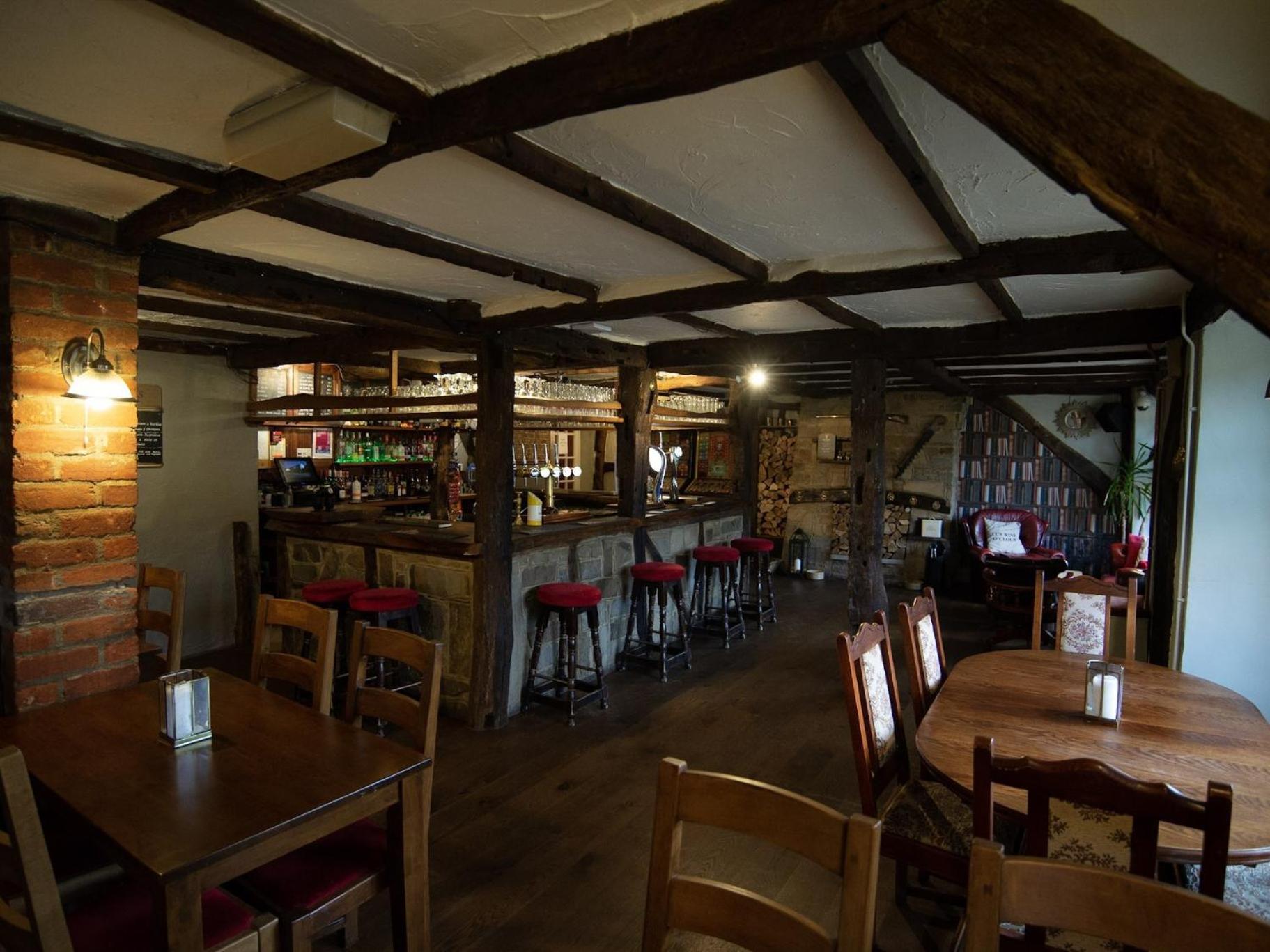 The Heath Inn เลห์ตันบัซซาร์ด ภายนอก รูปภาพ