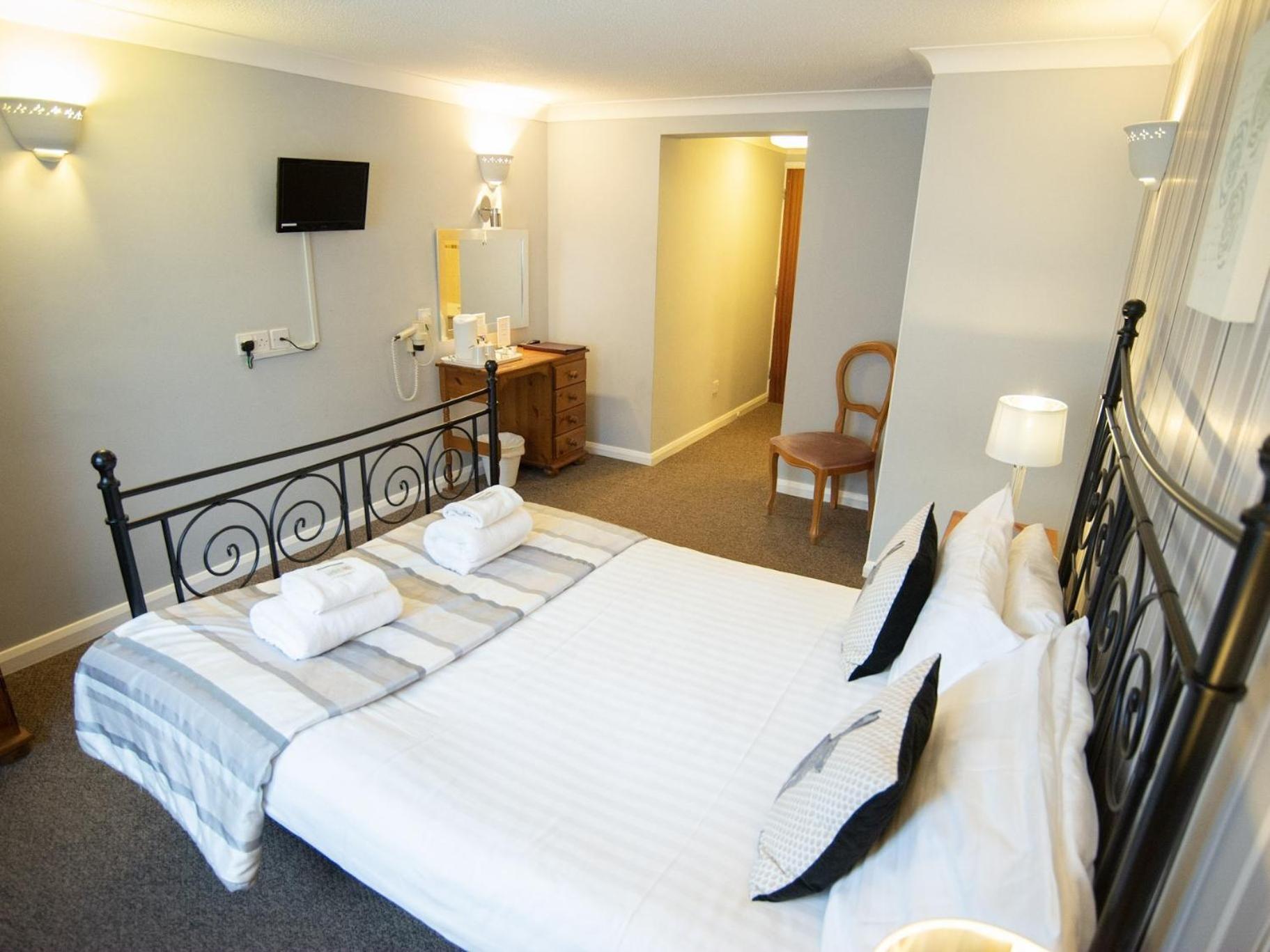 The Heath Inn เลห์ตันบัซซาร์ด ภายนอก รูปภาพ