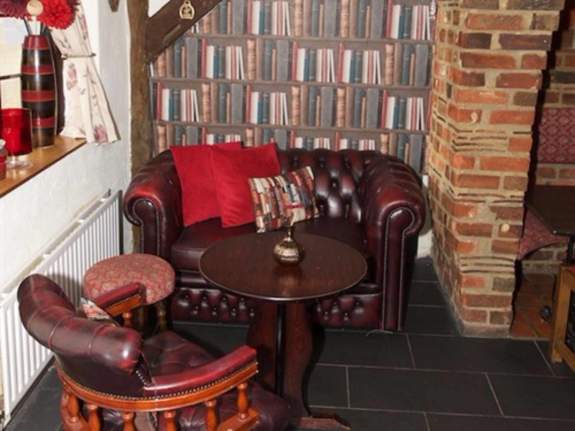The Heath Inn เลห์ตันบัซซาร์ด ภายนอก รูปภาพ